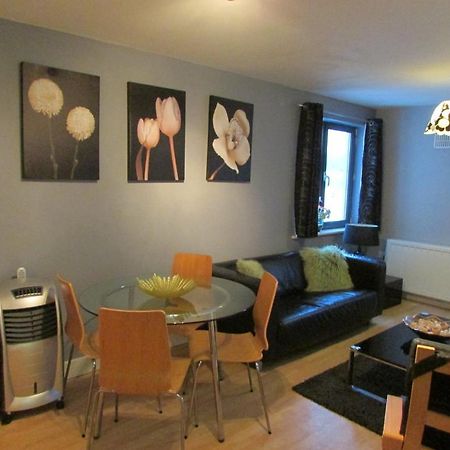 Cheltenham Luxury Apartments Стая снимка