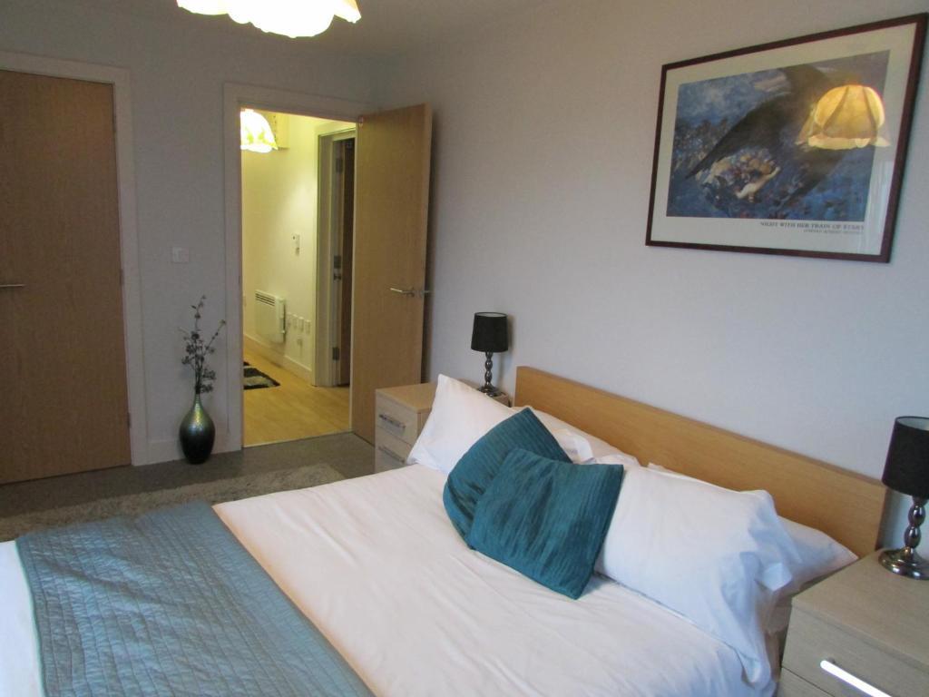 Cheltenham Luxury Apartments Стая снимка